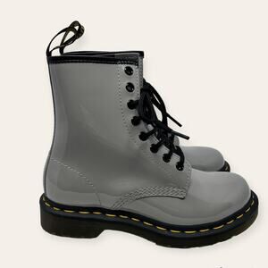 NWOT Dr. Doc Martens Smooth Patent Silver Leather 8 Eye Combat Boots 6 Women’s